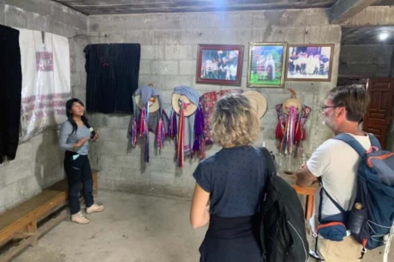 San Cristóbal de las Casas: Hiking to Indigenous Communities - The Journey to Zinacantán and Chamula