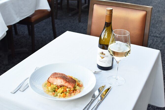 San Diego New Year's Eve Plated Dinner Cruise - FAQs