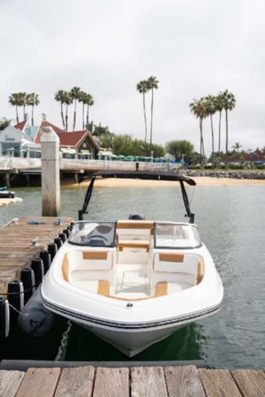 San Diego: Speed Boat Rental in San Diego Bay - Key Points