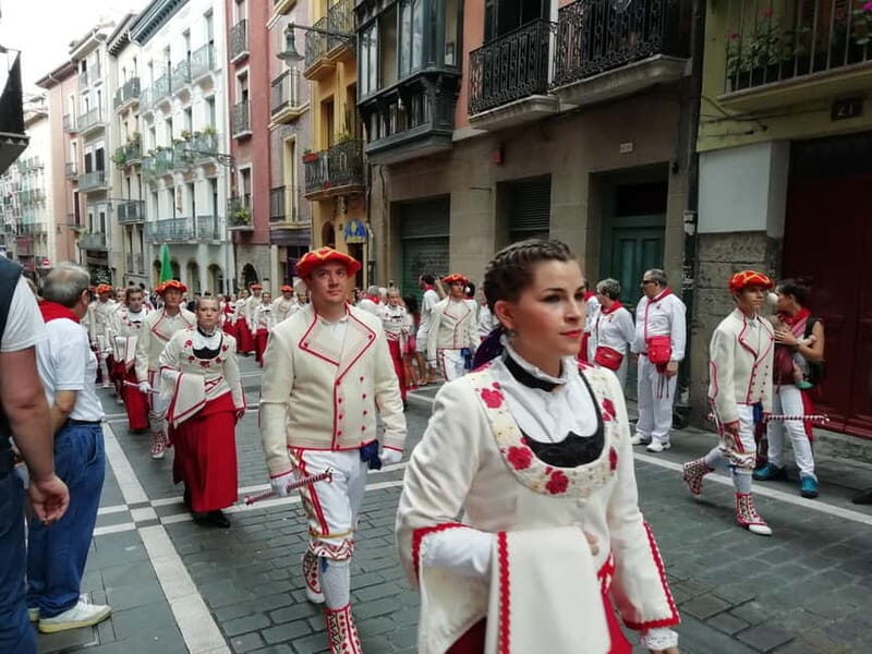 San Fermín Tour - A Deep Dive into the San Fermín Tour Experience