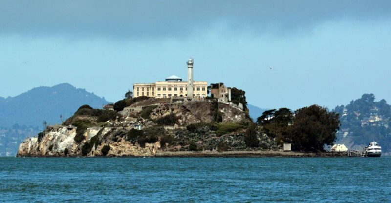 San Francisco: Alcatraz Island & 2 Hour Bike Rental - Who Will Love This Tour?