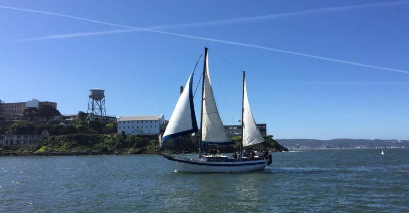San Francisco: Bay Sailing Tour with Drinks - Authentic Insights from Travelers