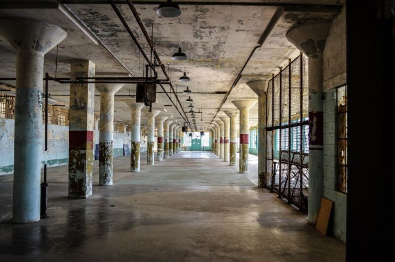 San Francisco: City Highlights Tour with Alcatraz Ferry - A Full Day of San Francisco Highlights