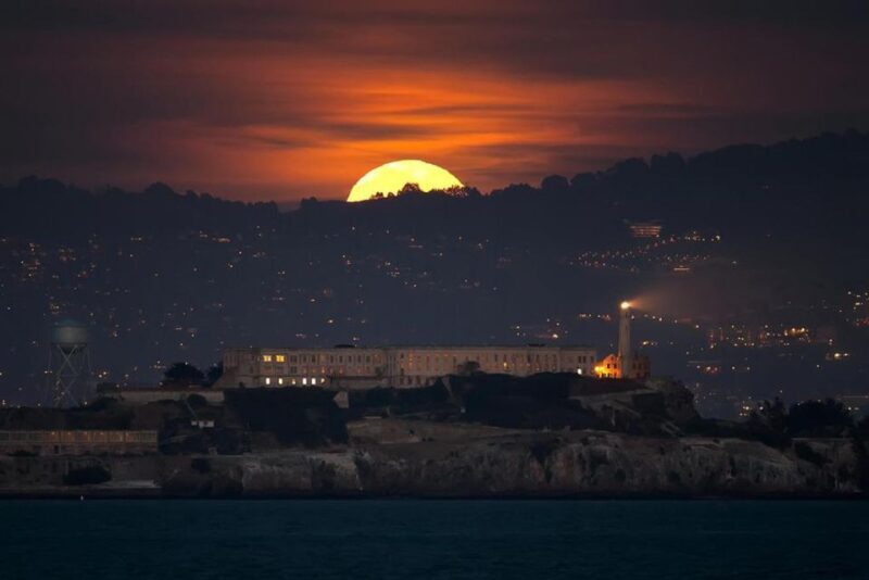 San Francisco: City Lights Sail Under the Full Moon - Key Points