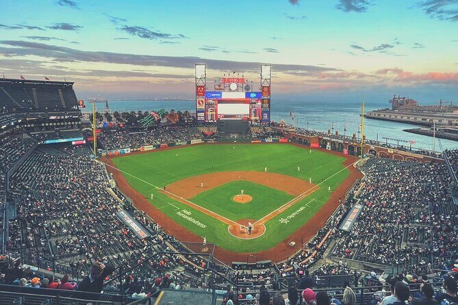 San Francisco Giants Baseball Game at Oracle Park - Exploring Oracle Park: A Deep Dive