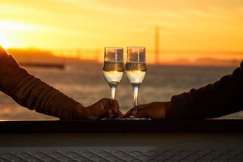 San Francisco: Golden Gate Bridge and Bay Sunset Cruise - Who Will Love This Experience?
