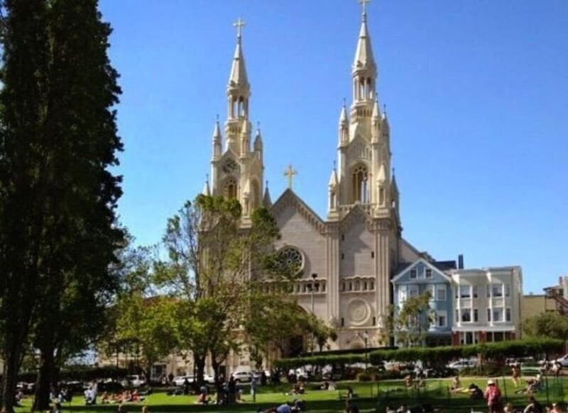 San Francisco : Highlights Private Walking Tour With A Guide - The Sum Up