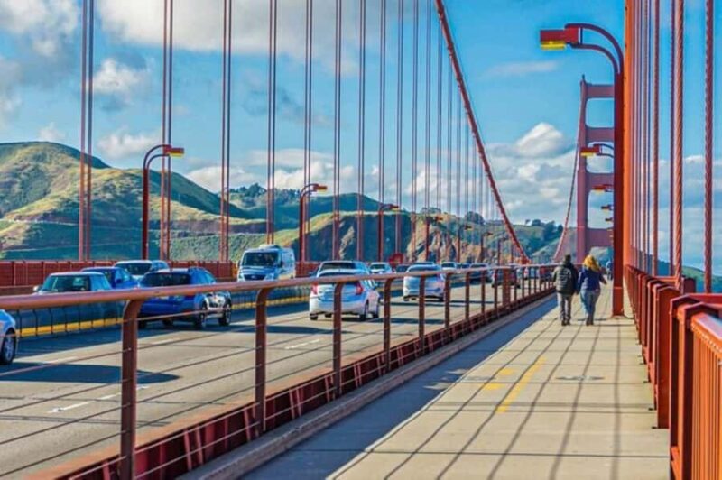 San Francisco: Live Tour Guide Walking or Driving Tour - Key Points