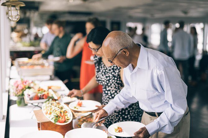 San Francisco Signature Lunch Cruise - FAQs