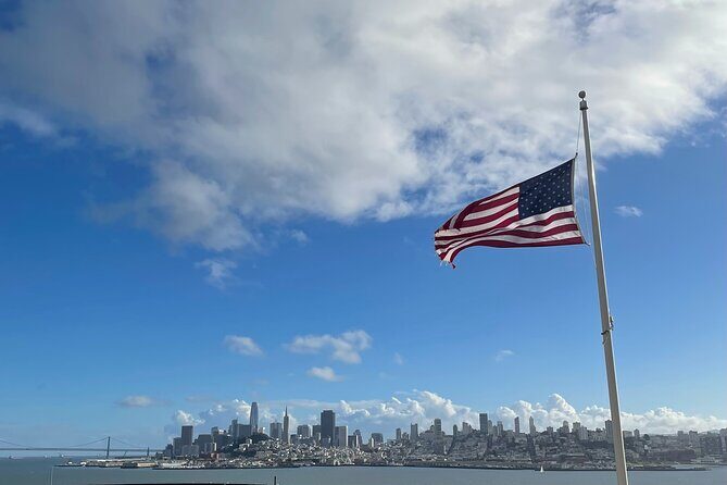 San Francisco Sky Star Observation Tour with Ticket and App - The Experience: A Visual Feast Above San Francisco