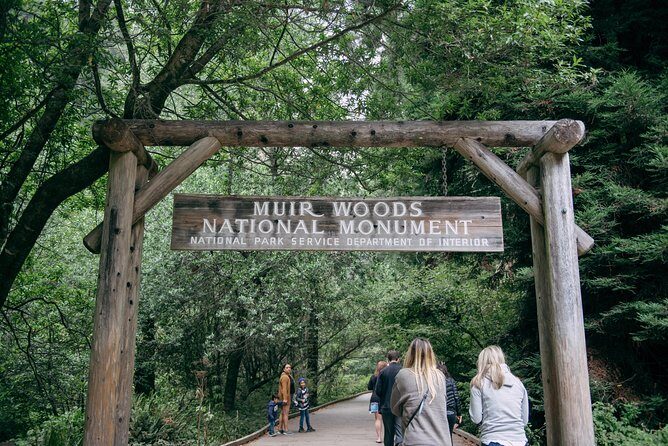 San Francisco Super Saver: Muir Woods & Wine Country w/ optional Gourmet Lunch - An in-depth look at the San Francisco Super Saver Tour