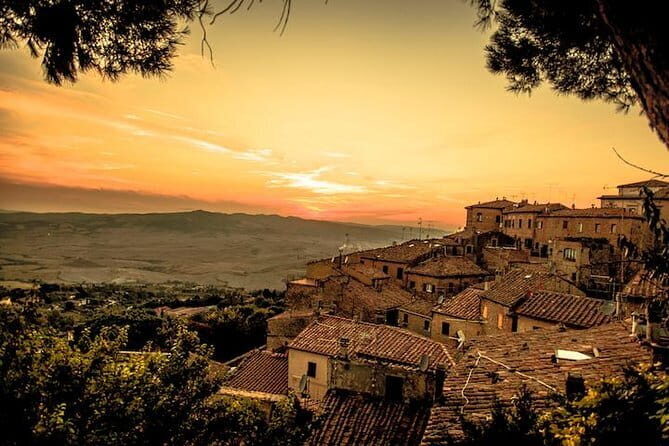 San Gimignano and Volterra Tour by Private Luxury Van - Exploring Tuscany in Style: The San Gimignano and Volterra Private Tour by Luxury Van