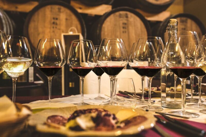 San Gimignano: Lunch or Dinner at a Winery with Wine Tasting - An Authentic Taste of Tuscany: San Gimignano Winery Lunch or Dinner with Wine Tasting