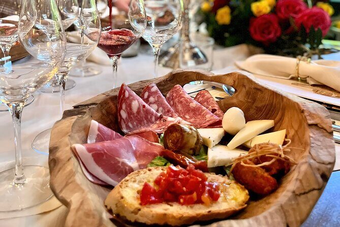 San Gimignano Romantic Dinner in the Vineyards - The Itinerary: What to Expect