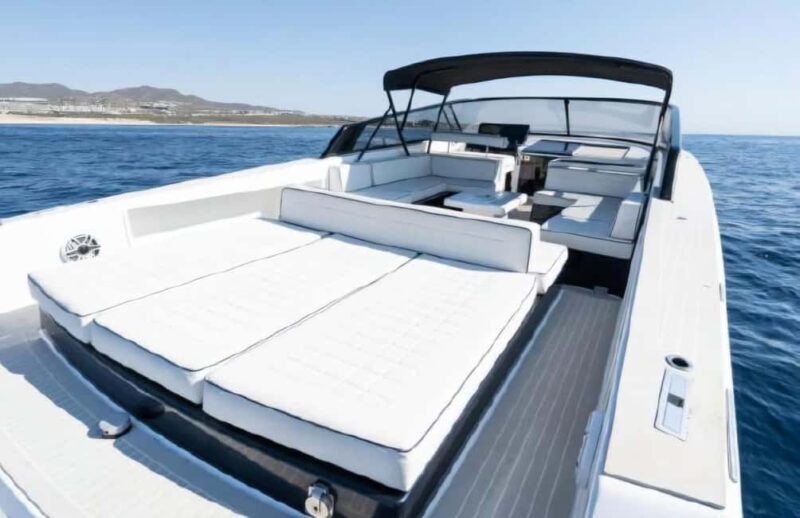 San José del Cabo: Luxury Yacht Experience - What’s Included and What’s Not
