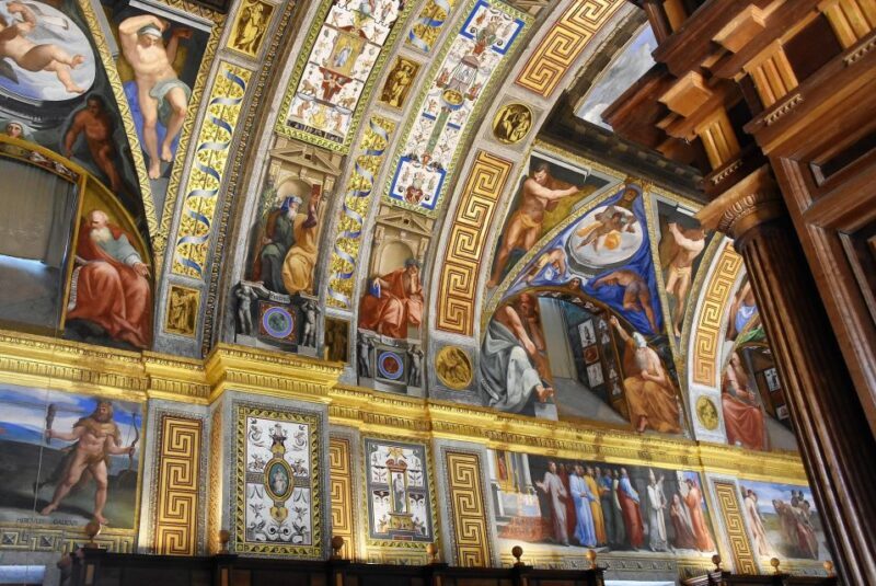 San Lorenzo de El Escorial Monastery: Private Tour - FAQ