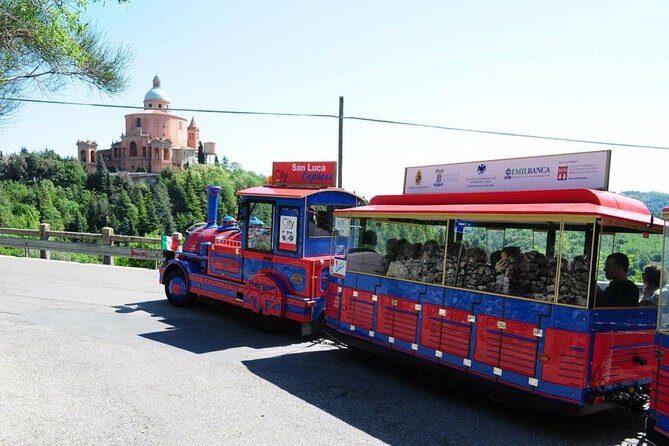 San Luca Experience Tour skip the line and Food Tasting - Analyzing the Value