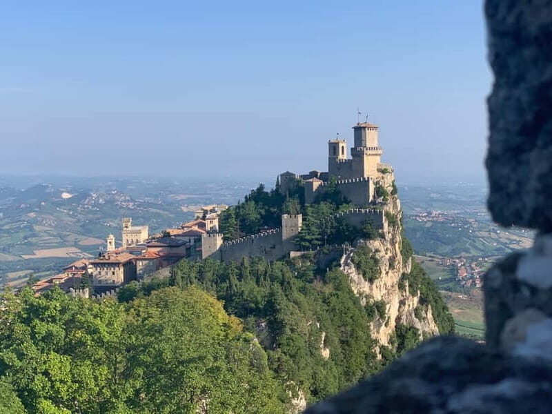 San Marino Historical Center Private Tour with tourist guide - FAQ
