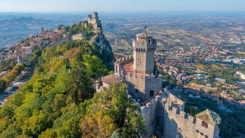 San Marino in Small Groups: Guided Tour with 7 Museums and Towers Pass - Authentic Insights from Reviewers