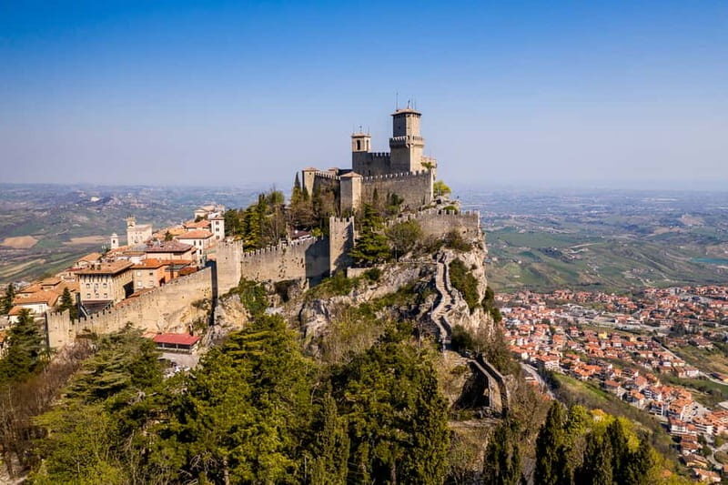 San Marino: Private City Tour + Wonder Welcome KIT - Who Should Consider This Tour?