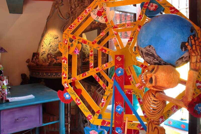 San Miguel de Allende: La Esquina Museum Entry - Key Points