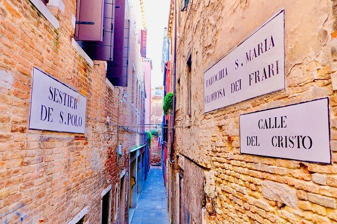 San Polo, Rialto & Frari: 2-Hour Private Walking Tour in Venice - Exploring Venice’s Hidden Charms: What This Tour Offers