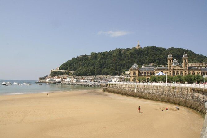 San Sebastian E-bike trour: Basque History and Cultural. - San Sebastian E-bike Tour: Basque History and Cultural