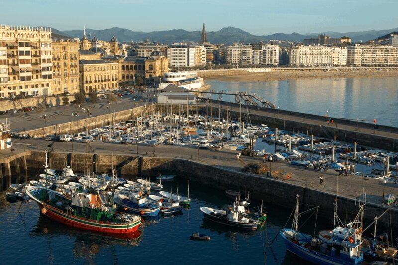 San Sebastian: Guided Walking Tour with Pintxo and Drink - The Sum Up