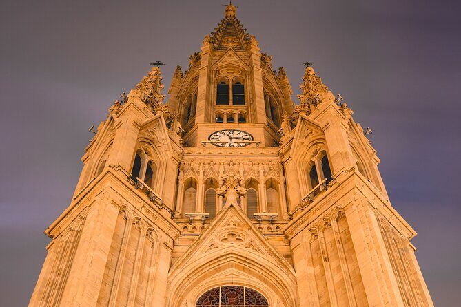 San Sebastian Historic Walking Tour in Small Group - A Deep Dive into the San Sebastian Walking Tour