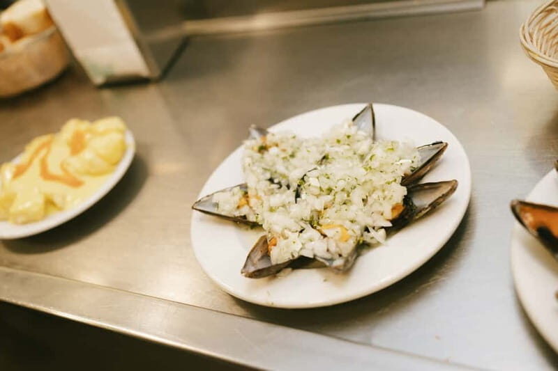 San Sebastian: Pintxos and Wine Tour - Who Should Consider This Tour?