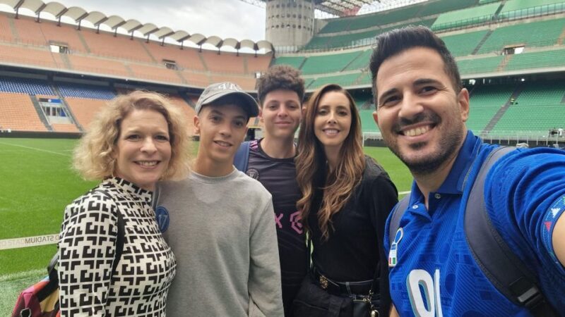 San Siro Stadium and Milan Football Tour Fans Experience - Key Points