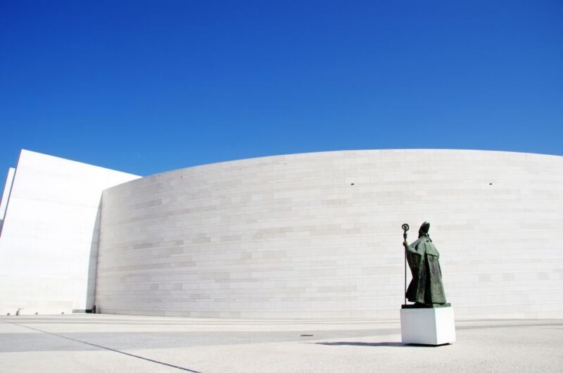 Sanctuary of Fátima and Coimbra City Tour - Introduction to the Tour Experience