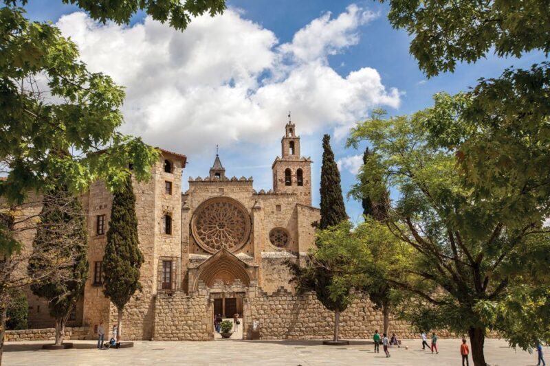 Sant Cugat del Valles: Monastery Admission with Audioguide - Key Points