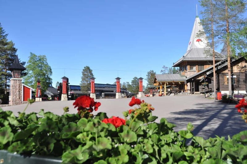 Santa Claus village and Arktikum museum tour in Lapland - Exploring Santa’s Post Office and Souvenir Opportunities