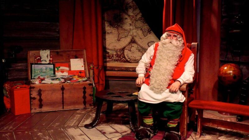 Santa Claus Village Guided Tour & Arctic Circle certificate - Who Is This Tour Best For?