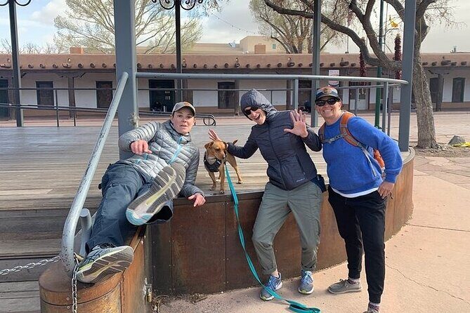 Santa Fe Scavenger Hunt Walking Activity - What Is the Santa Fe Scavenger Hunt Walking Activity?