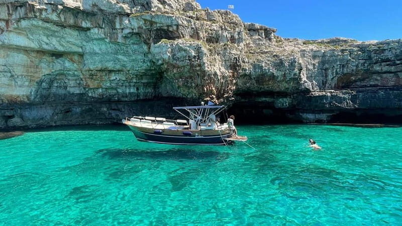 Santa Maria di Leuca : Tour in barca ,grotte e snorkeling - Key Points
