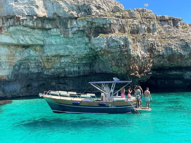 Santa Maria di Leuca : Tour in barca ,grotte e snorkeling - FAQs