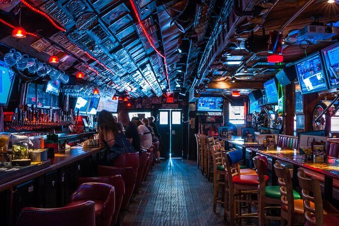 Santa Monica Bar & Club Crawl - The Sum Up