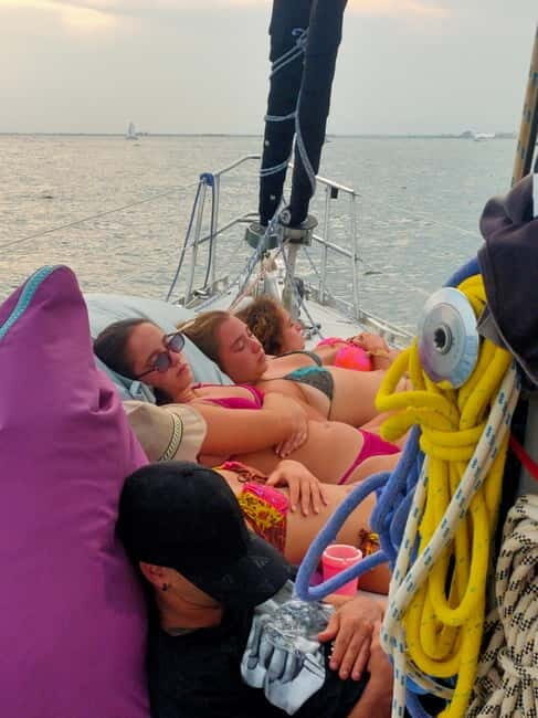 Santa Pola: Sailboat trips to Tabarca, snorkeling, and sunset with tasting - Key Points