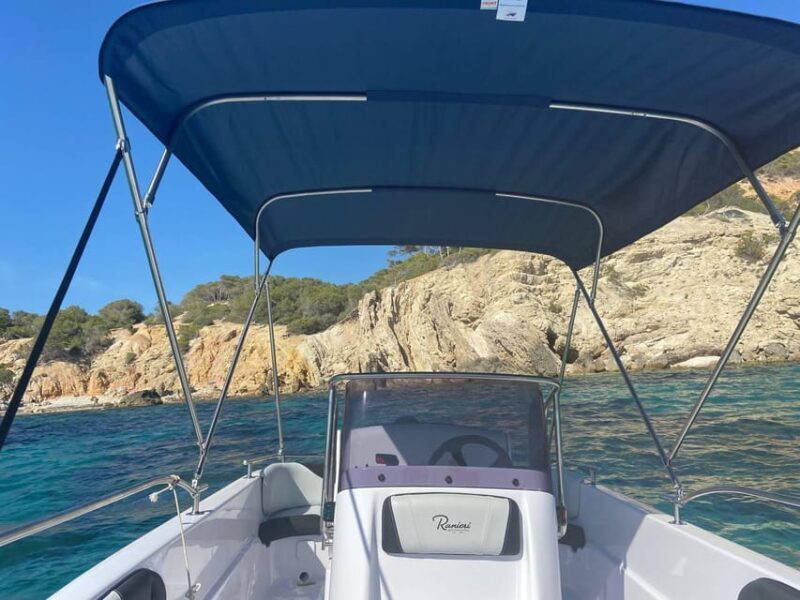 Santa Ponsa: Private Boat Rental with Driving Instructions - A Deep Dive into the Experience