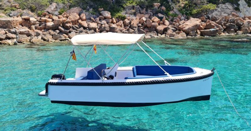 Santa Ponsa: Private Boat Rental with No Licence Necessary - The Sum Up