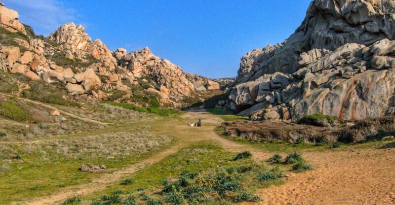 Santa Teresa Gallura: Valle della Luna hiking - Key Points