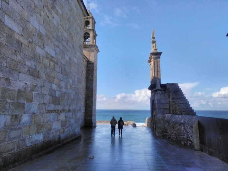 Santiago de Compostela: Finisterre, Muxia & Costa da Morte - Transportation and Logistics