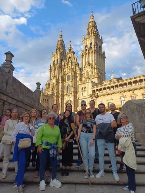 Santiago de Compostela: Mysteries and legends tour - Key Points