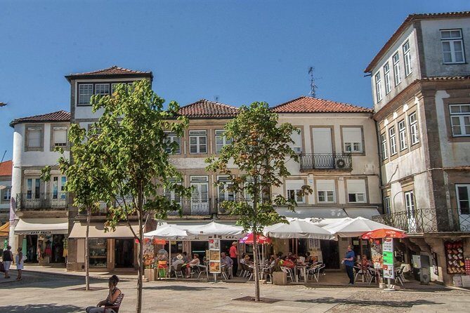 Santiago de Compostela Private Tour (All Inclusive) - FAQs