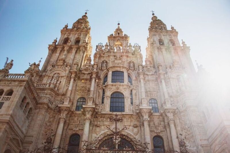 Santiago de Compostela: Private tour with a local guide - The Itinerary: What to Expect During Your Tour