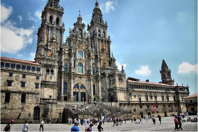 Santiago de Compostela Private Walking Tour with a Local - Key Points