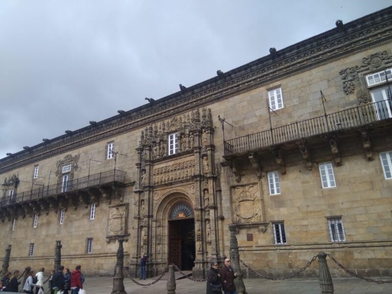 Santiago de Compostela & Valença - Private tour from Porto - The Sum Up