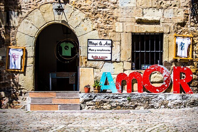 Santillana del Mar & Altamira Museum with tickets- small groups - Authentic Experiences & Authenticity